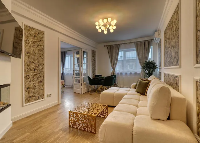 Neo-classic Design Near Downtown Apartment Bukarest