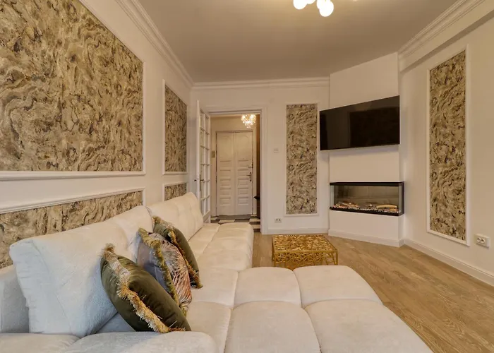 Neo-classic Design Near Downtown Bukarest