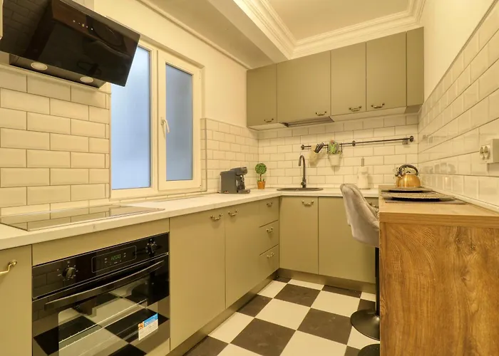 Apartament Neo-classic Design Near Downtown